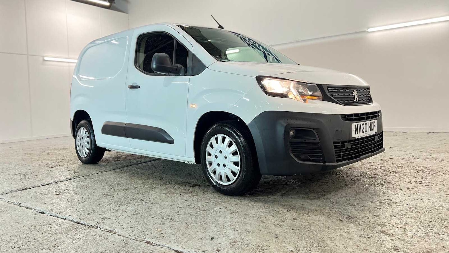 Used Peugeot Partner 2020 for sale - 76955206: Photo 1