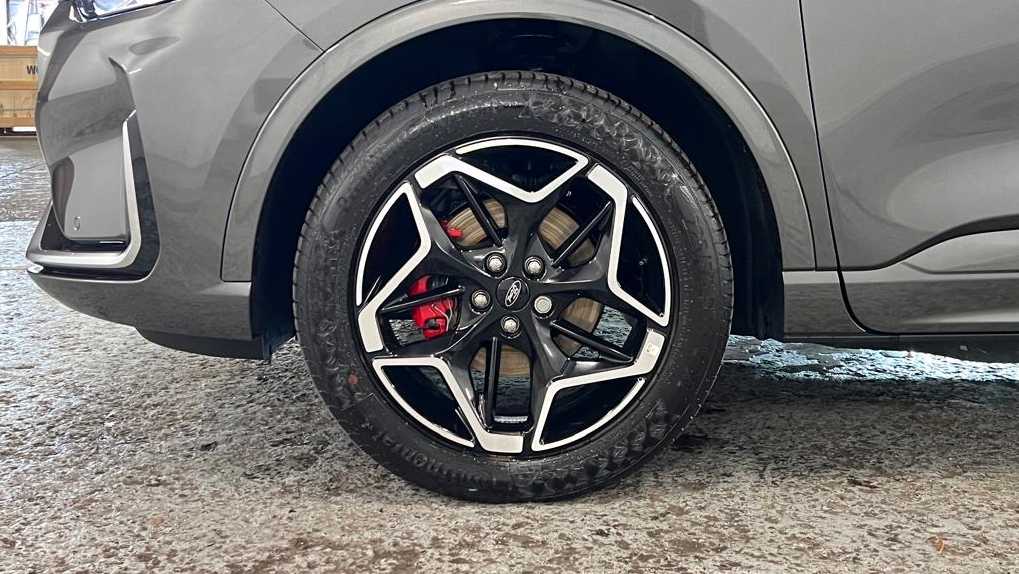 Used Ford Kuga 2025 for sale - 76889761: Photo 17