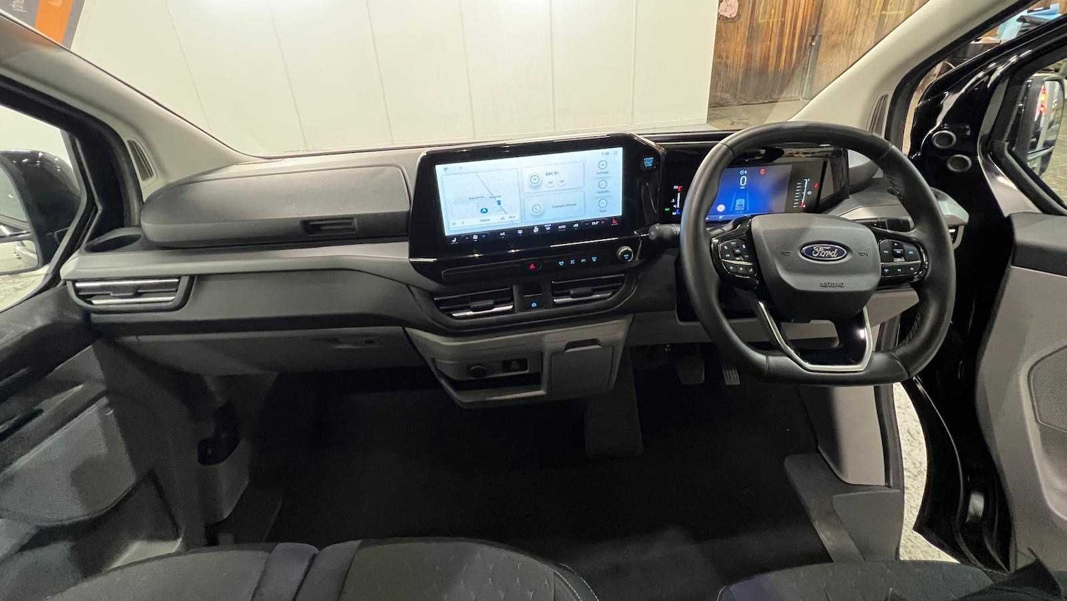 Used Ford Tourneo Custom 2024 for sale - 77334080: Photo 33