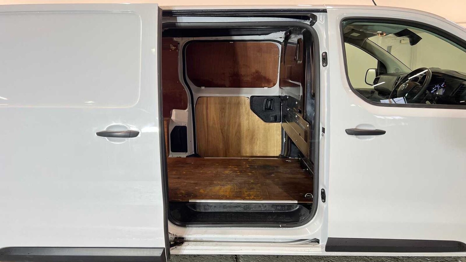 Used Vauxhall Vivaro 2022 for sale - 77429092: Photo 13