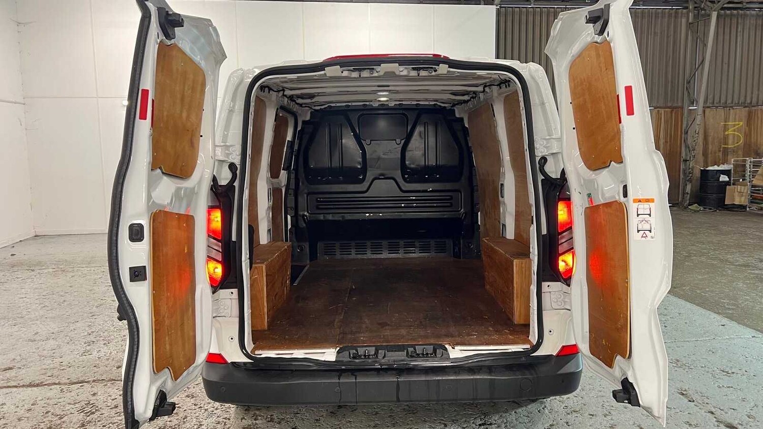 Used Ford Transit Custom 2024 for sale - 77686550: Photo 13