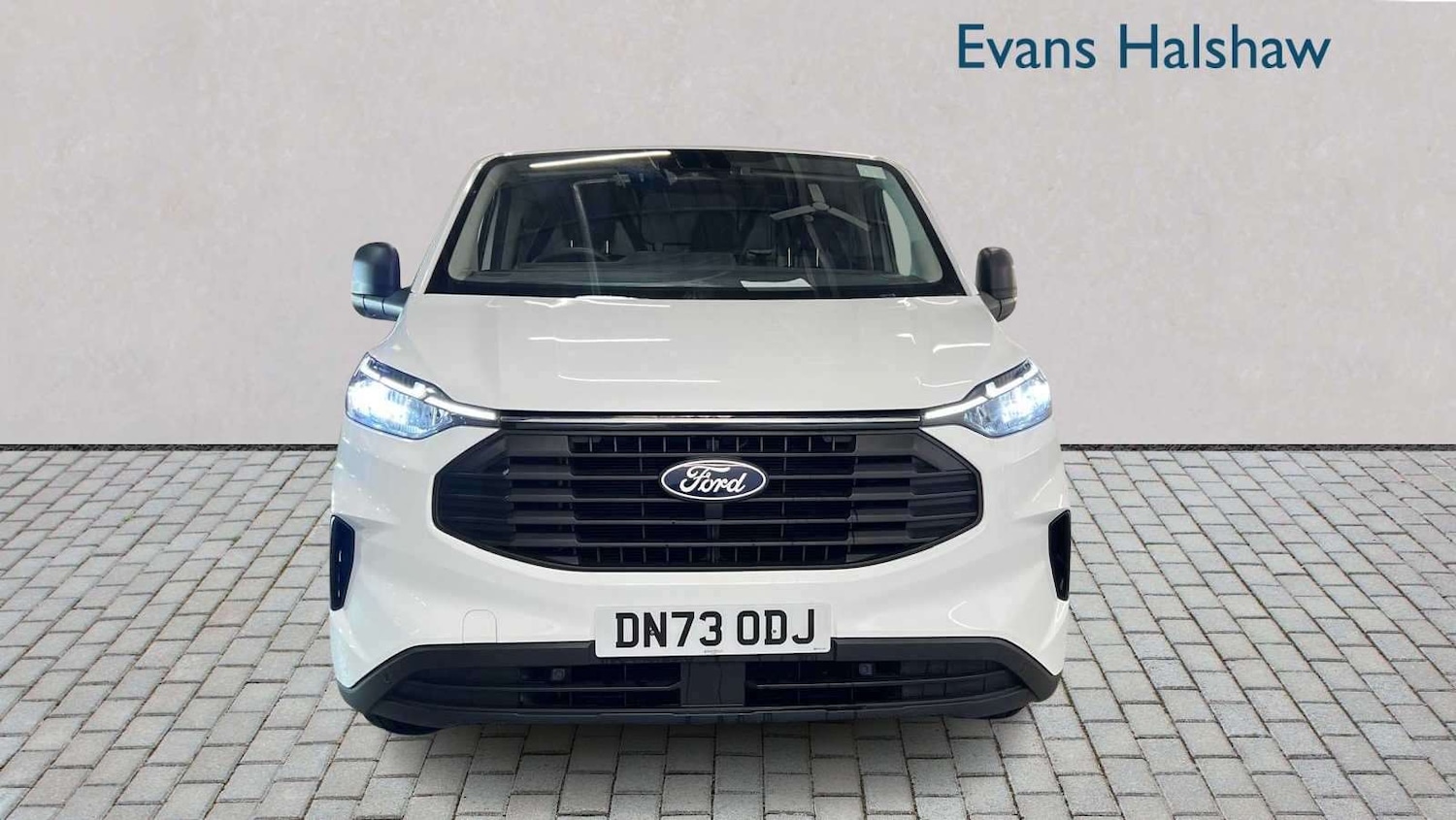 Used Ford Transit Custom 2024 for sale - 77686550: Photo 4