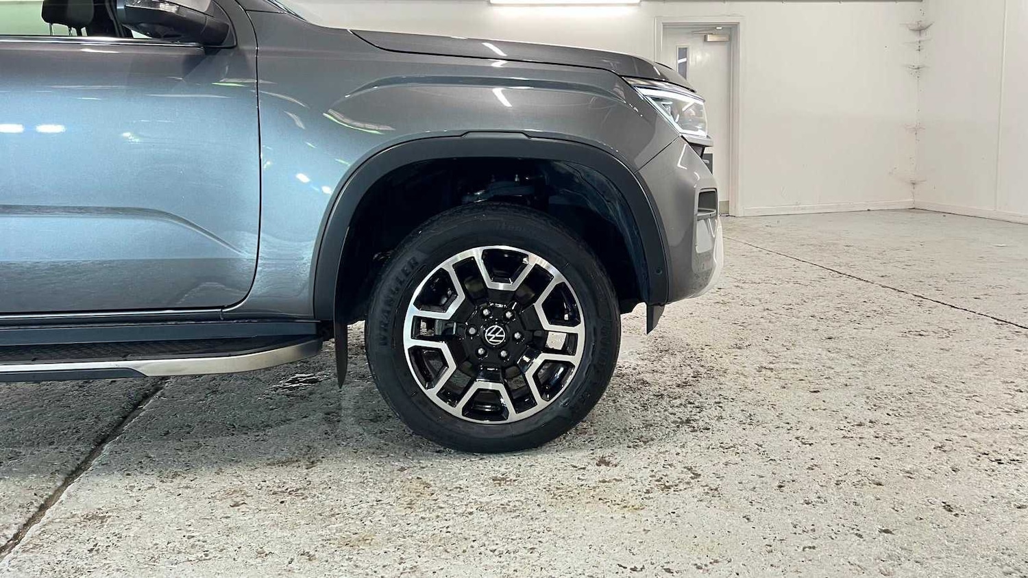 Used Volkswagen Amarok 2023 for sale - 76856941: Photo 23