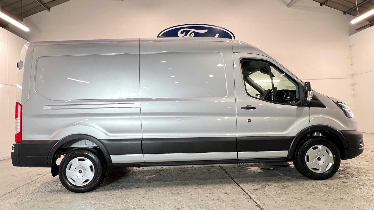 Used Ford Transit 2025 for sale - 77308521: Photo 2