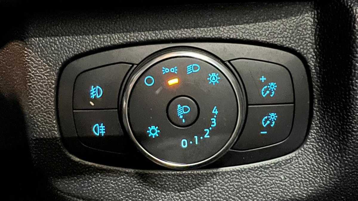 Used Ford Transit Courier 2024 for sale - 76636673: Photo 21