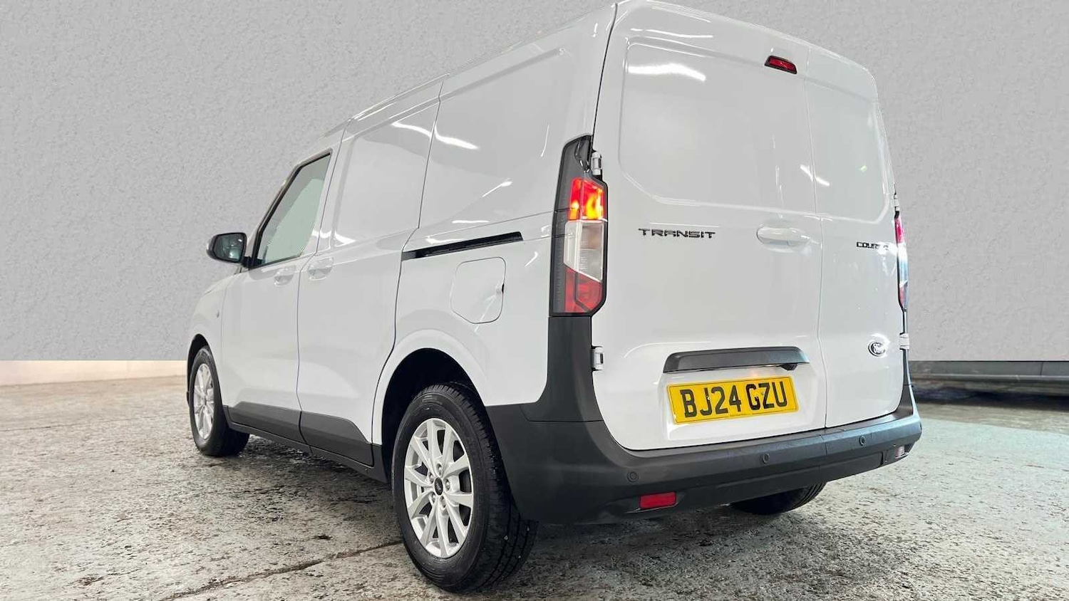 Used Ford Transit Courier 2024 for sale - 76636673: Photo 7