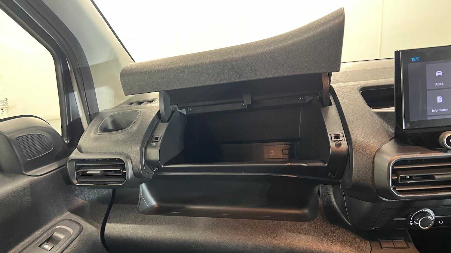 Used Citroen Berlingo 2024 for sale - 77674754: Photo 33