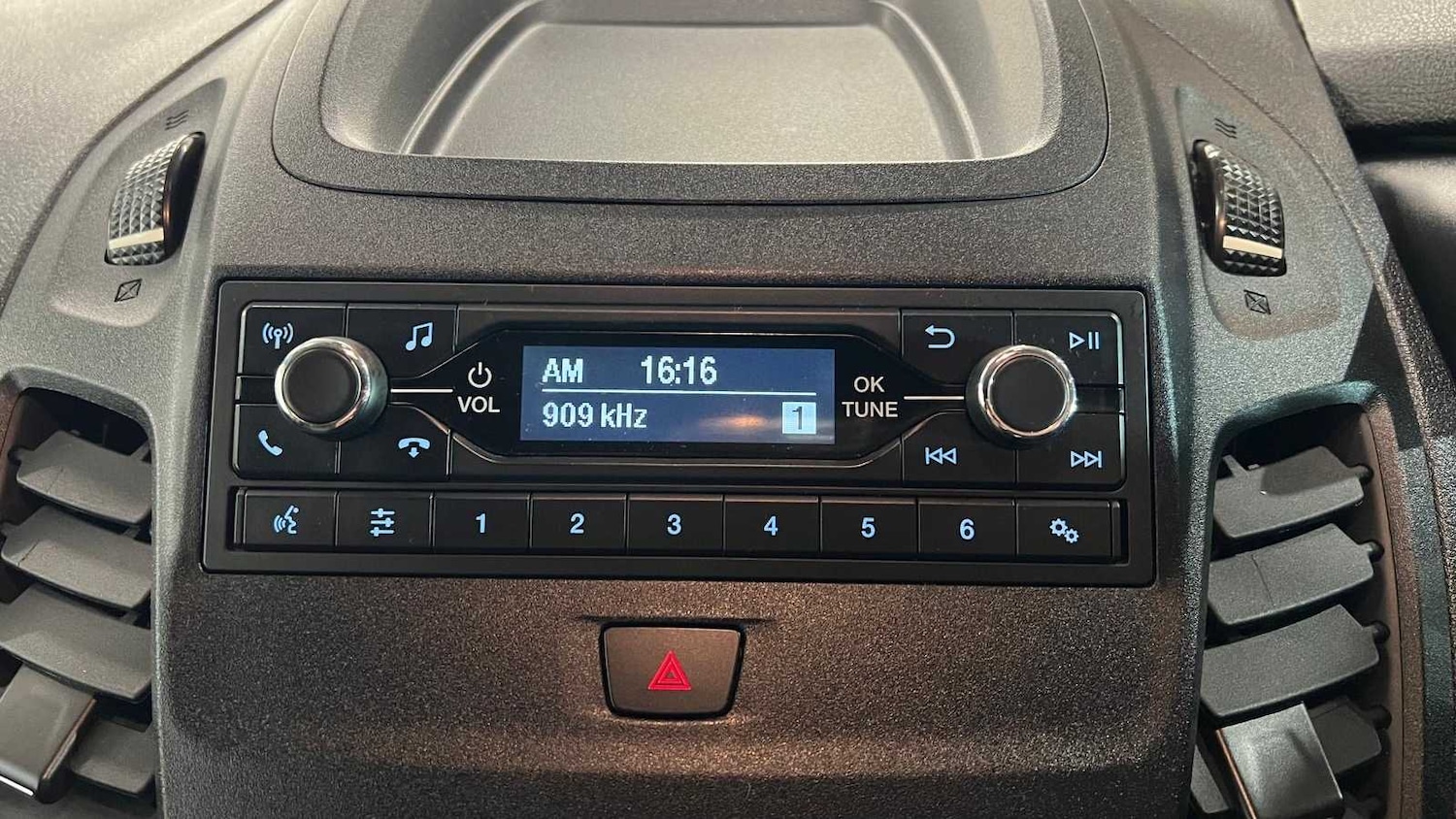 Used Ford Transit Connect 2021 for sale - 77787000: Photo 21