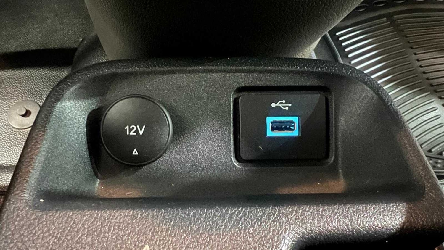 Used Ford Transit Connect 2021 for sale - 77787000: Photo 24