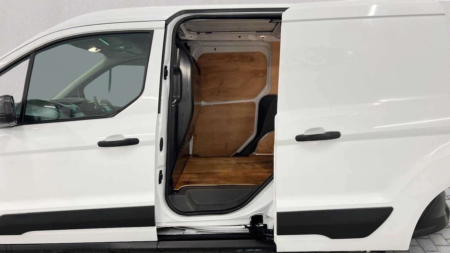 Used Ford Transit Connect 2021 for sale - 77787000: Photo 3