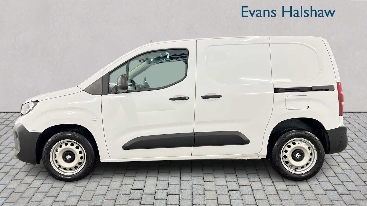 Used Vauxhall Combo 2024 for sale - 76851600: Photo 6