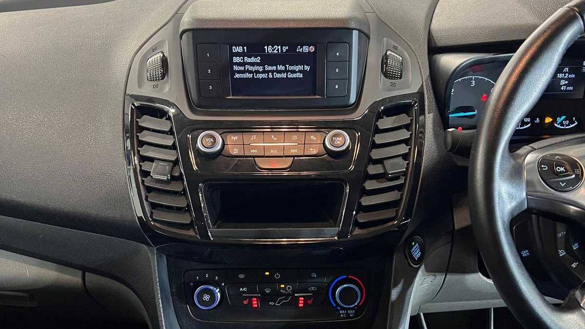 Used Ford Transit Connect 2023 for sale - 77996055: Photo 25