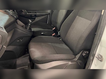 Used Ford Transit Connect 2017 for sale - 77058280: Photo