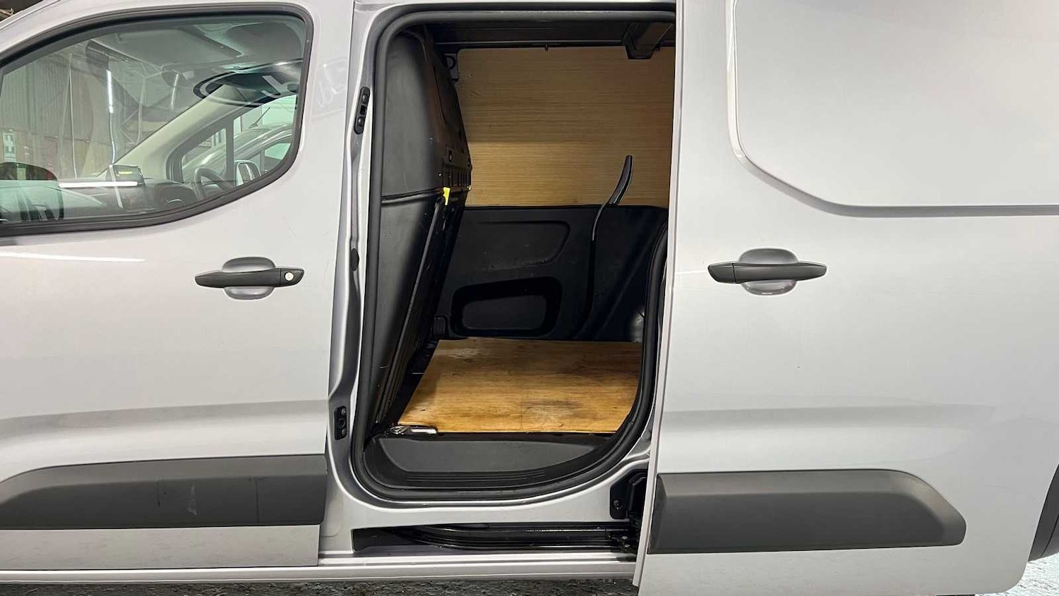 Used Citroen Berlingo 2023 for sale - 77158620: Photo 11