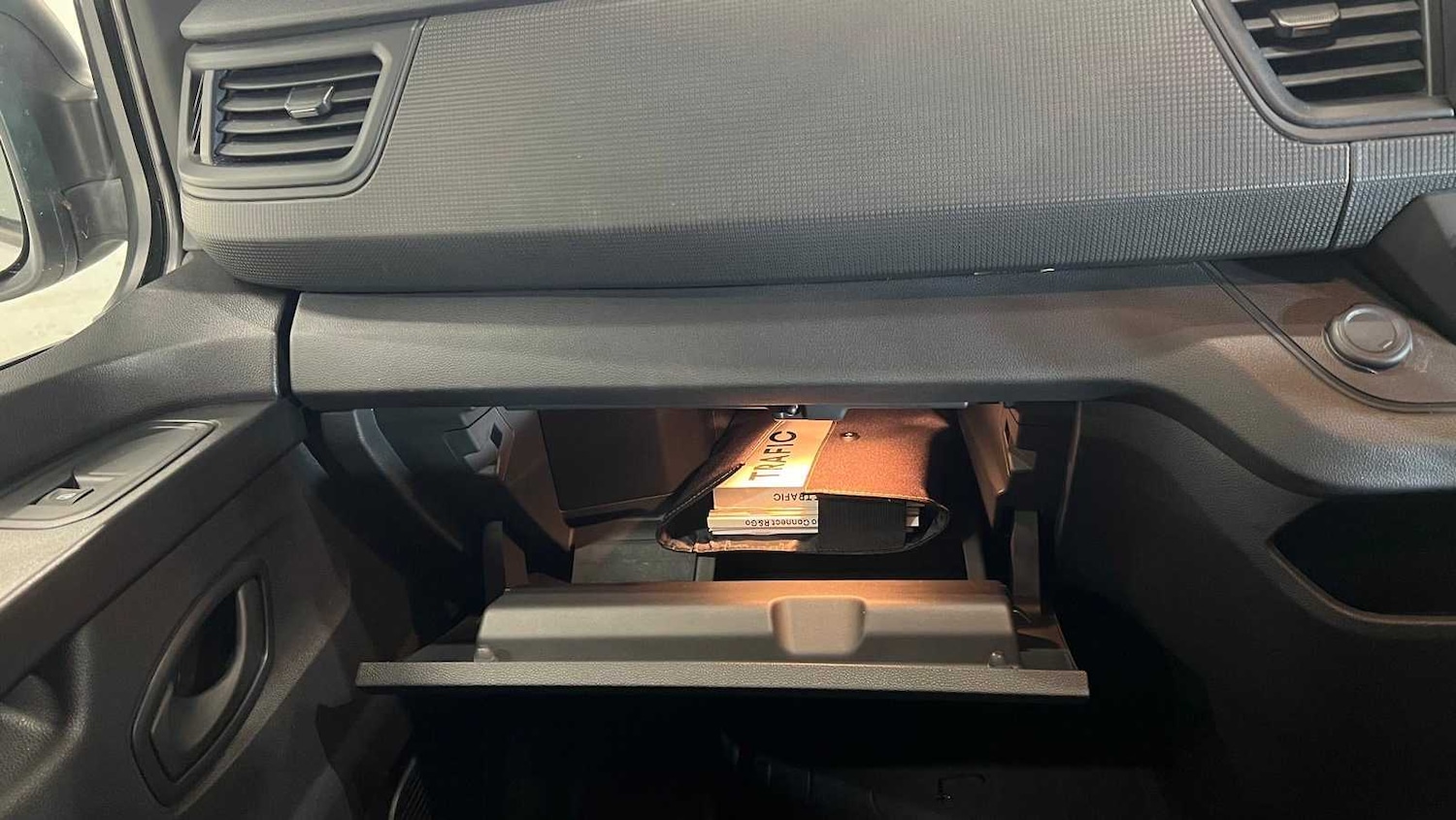 Used Renault Trafic 2022 for sale - 77996239: Photo 29