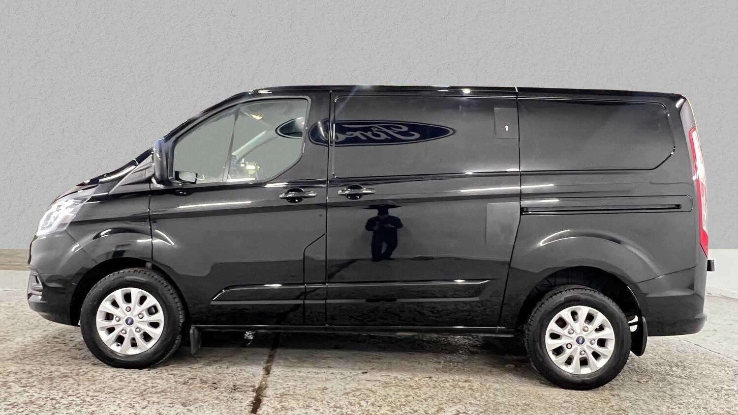 Used Ford Transit Custom 2022 for sale - 76362572: Photo 8