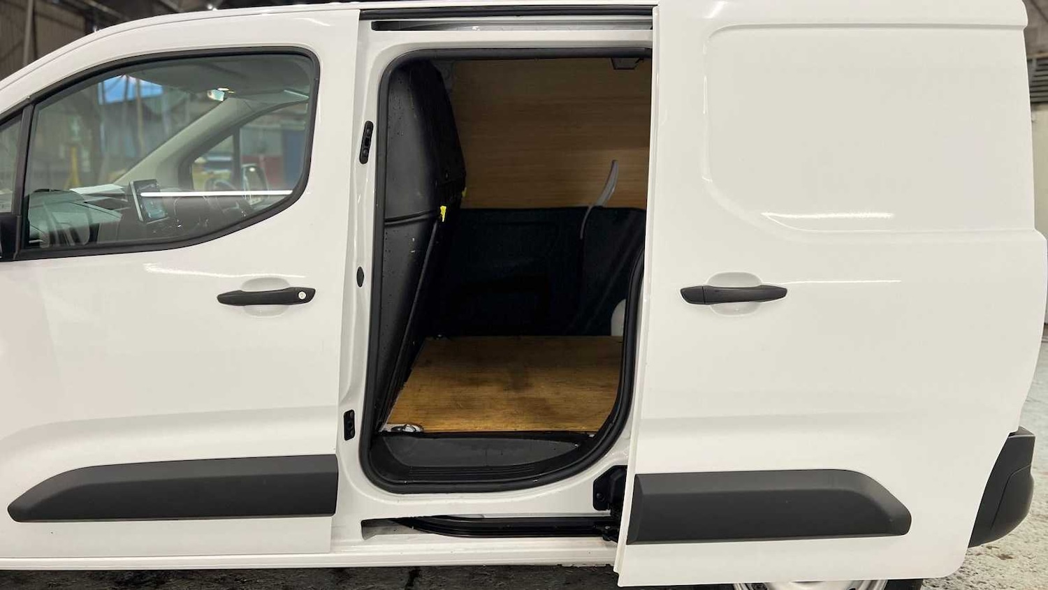 Used Citroen Berlingo 2023 for sale - 76967755: Photo 10