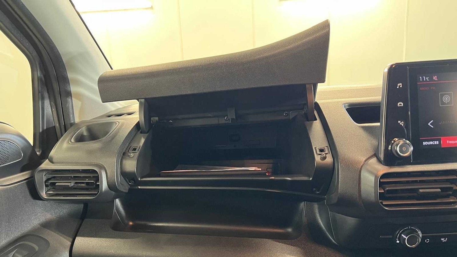 Used Citroen Berlingo 2021 for sale - 77756547: Photo 30