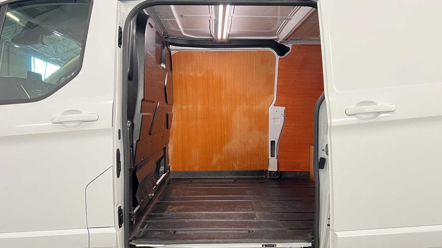 Used Ford Transit Custom 2023 for sale - 76063409: Photo 10