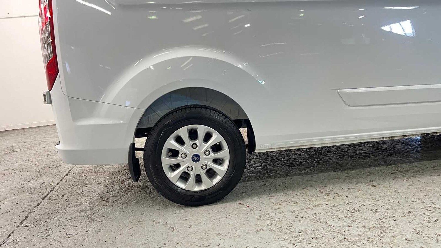Used Ford Transit Custom 2023 for sale - 76063409: Photo 17