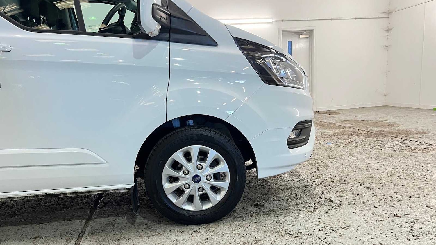 Used Ford Transit Custom 2023 for sale - 76063409: Photo 18