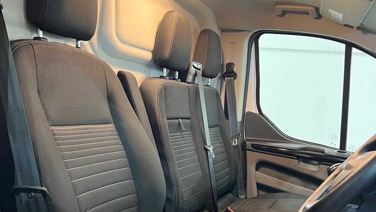 Used Ford Transit Custom 2023 for sale - 76063409: Photo 33