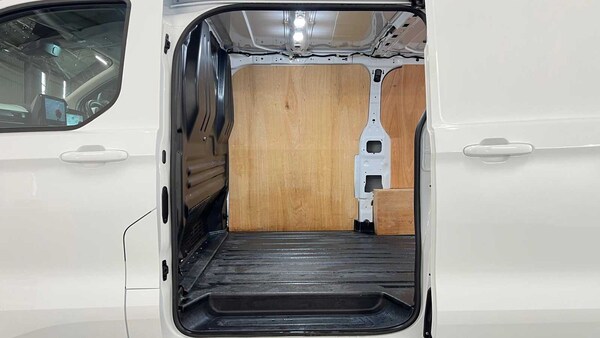 Used Ford Transit Custom 2024 for sale - 75316874: Photo 8