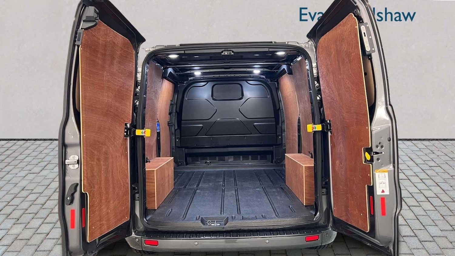 Used Ford Transit Custom 2020 for sale - 77787188: Photo 17