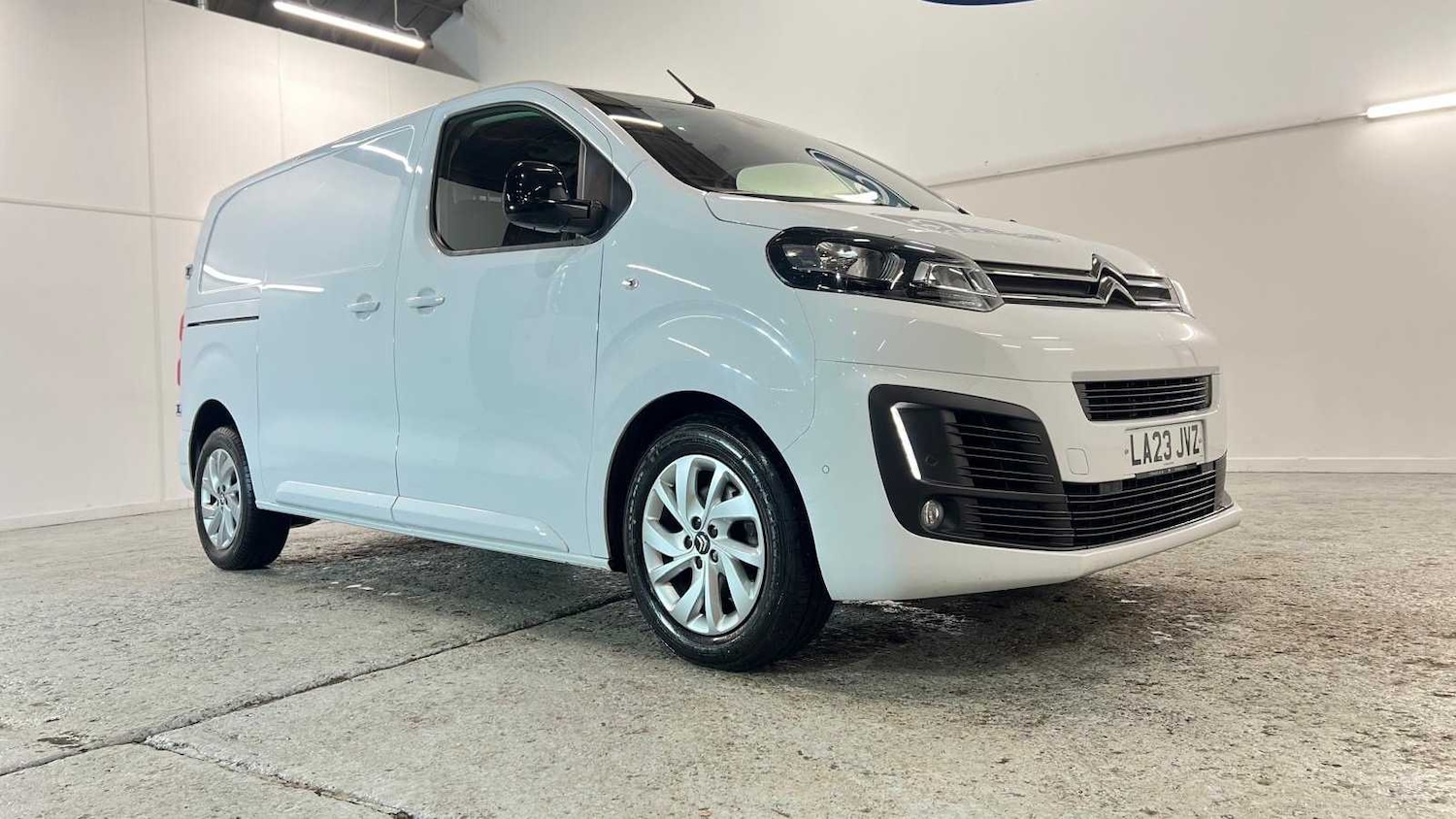 Used Citroen Dispatch 2023 for sale - 76540771: Photo 1