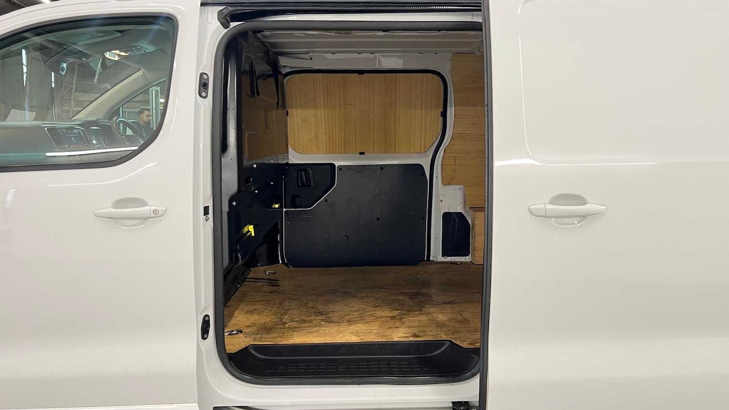 Used Citroen Dispatch 2023 for sale - 76540771: Photo 12
