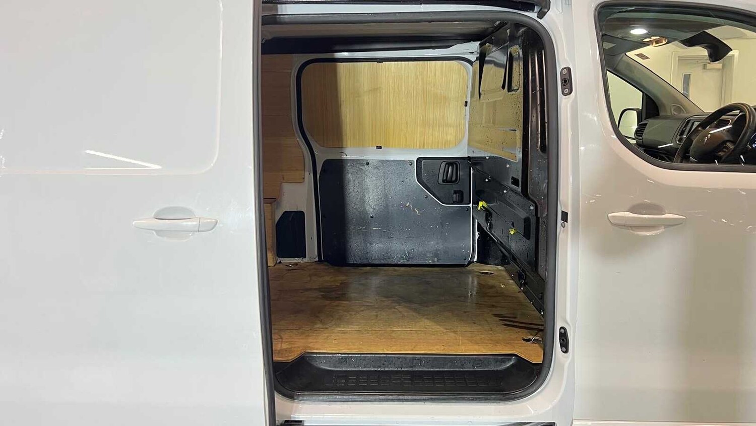 Used Citroen Dispatch 2023 for sale - 76540771: Photo 13