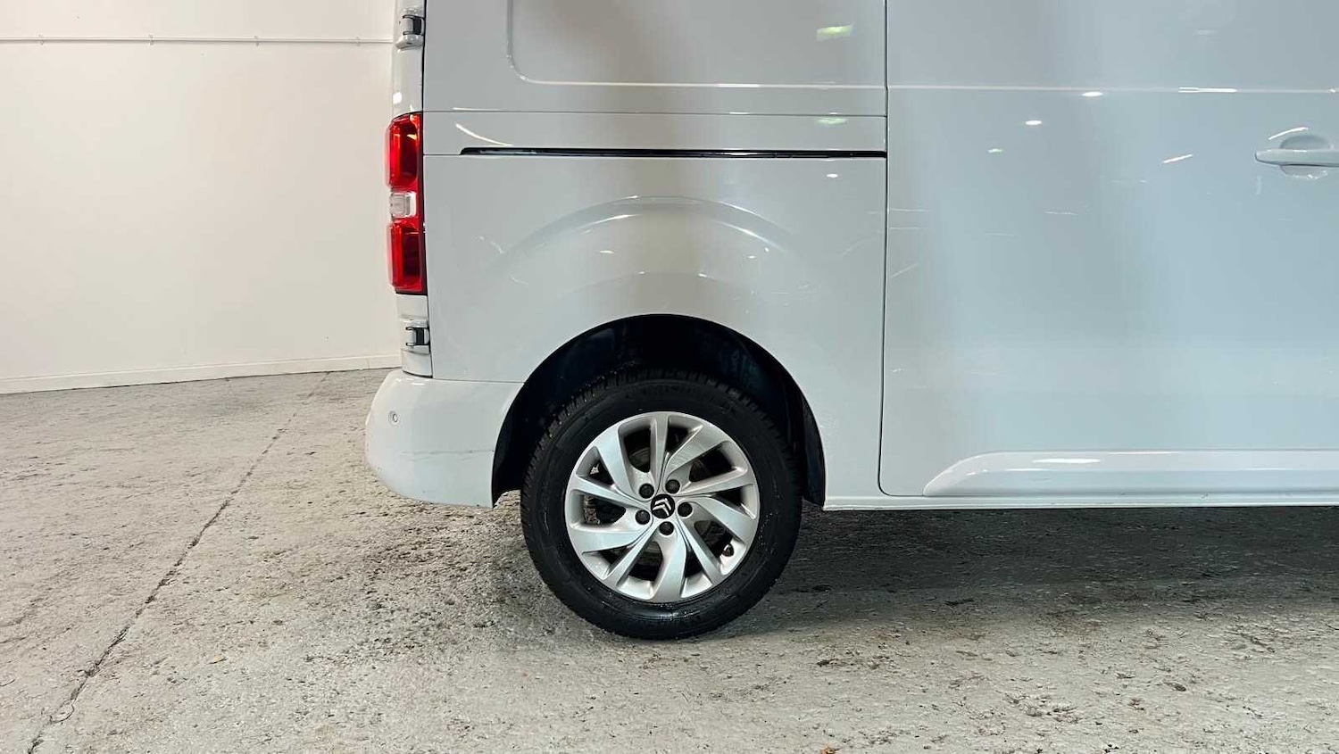 Used Citroen Dispatch 2023 for sale - 76540771: Photo 21