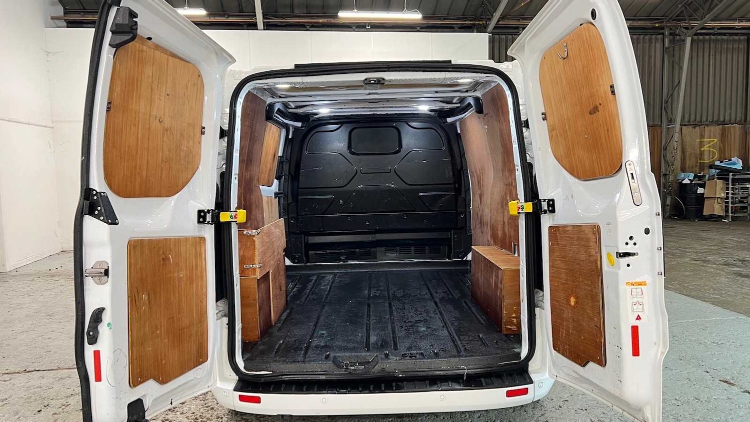 Used Ford Transit Custom 2021 for sale - 76955210: Photo 9