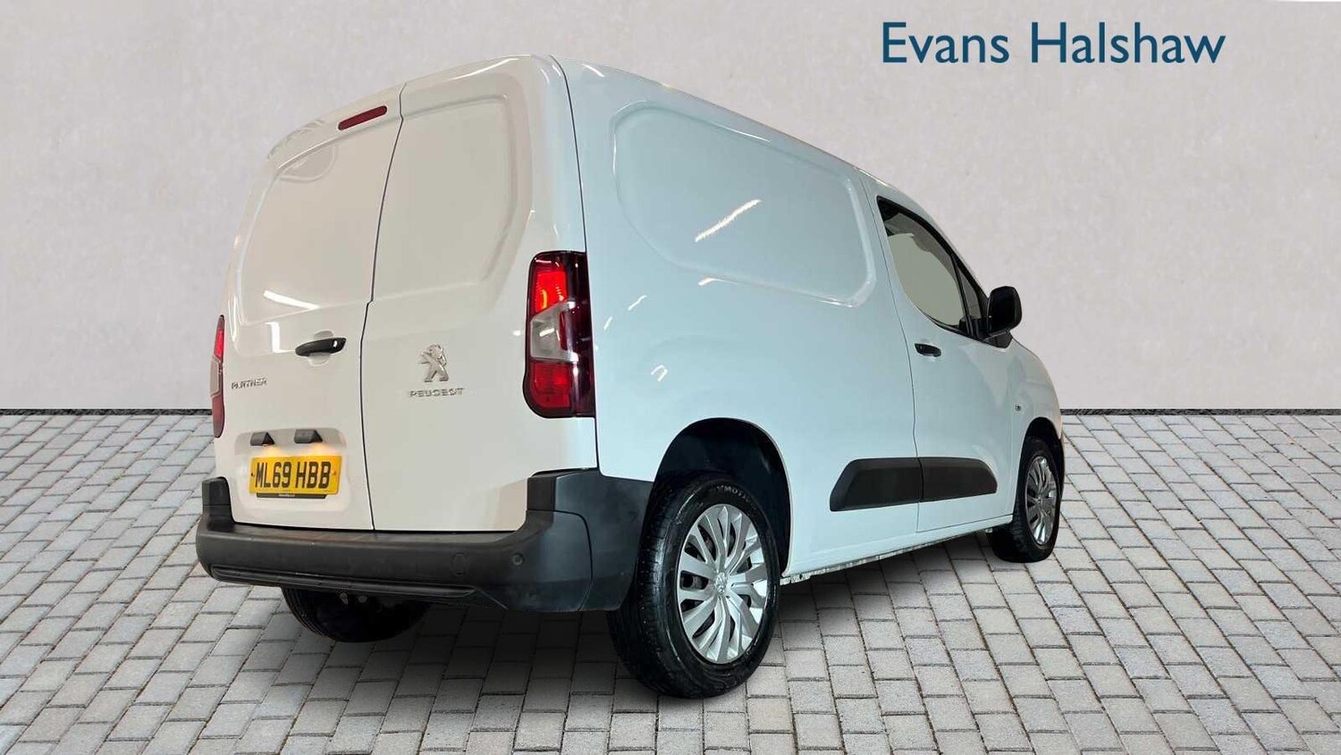 Used Peugeot Partner 2019 for sale - 77058325: Photo 13