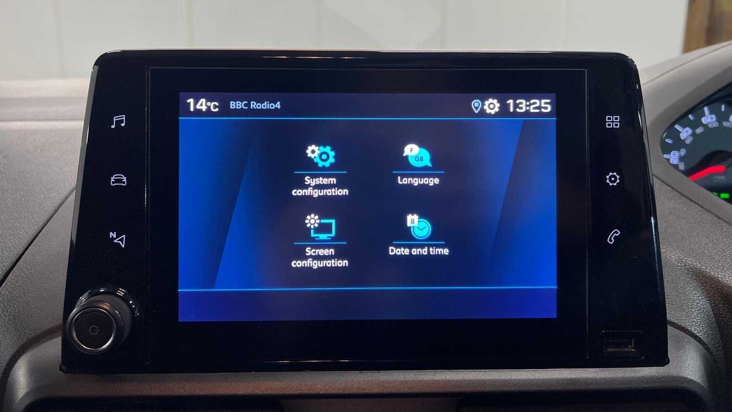 Used Peugeot Partner 2019 for sale - 77058325: Photo 23