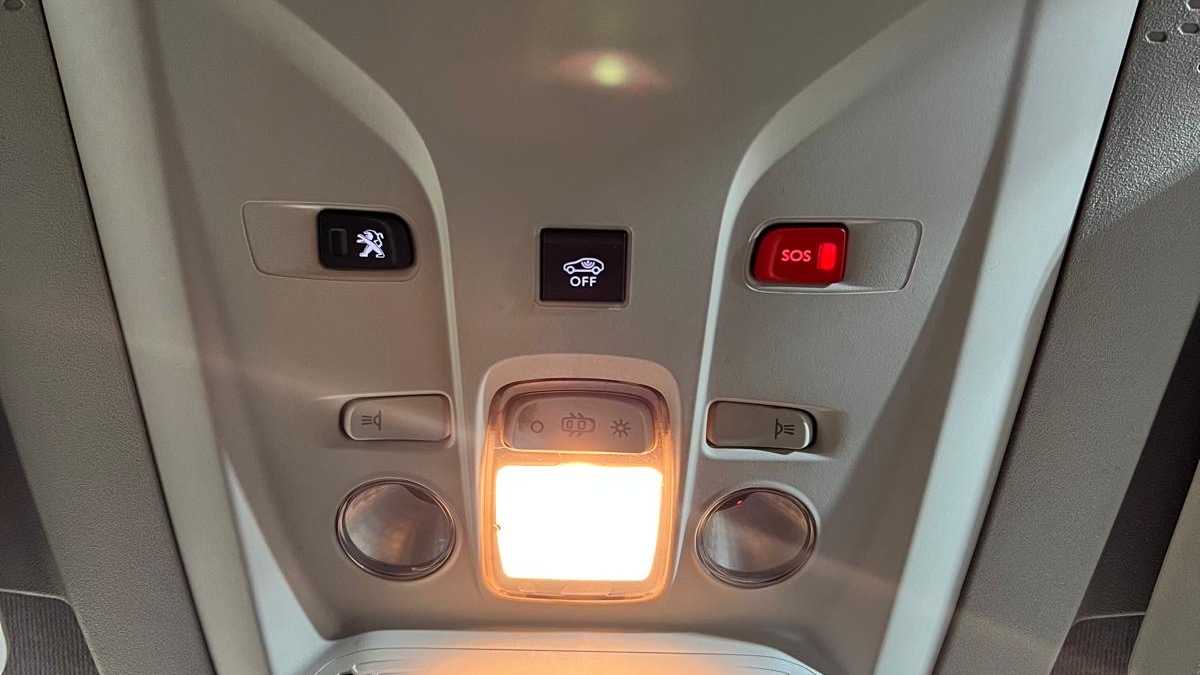 Used Peugeot Partner 2019 for sale - 77058325: Photo 28