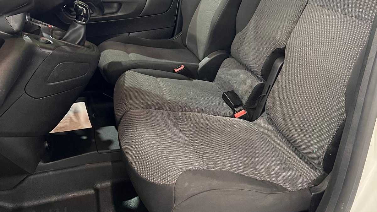 Used Peugeot Partner 2019 for sale - 77058325: Photo 31