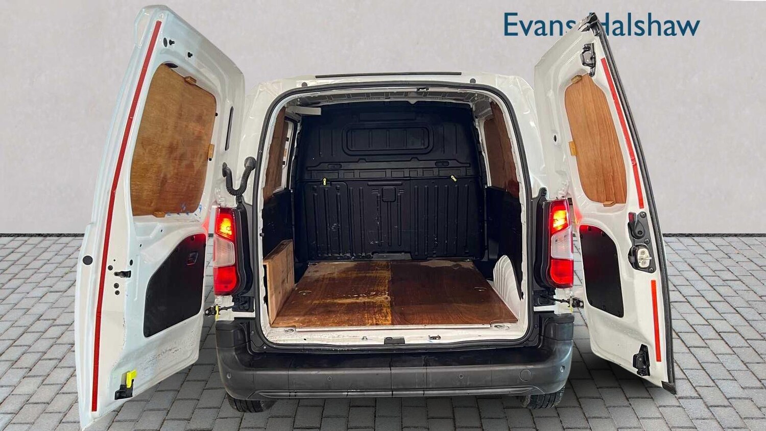 Used Peugeot Partner 2019 for sale - 77058325: Photo 6