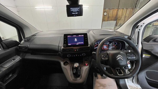 Used Citroen Berlingo 2022 for sale - 76286354: Photo 32