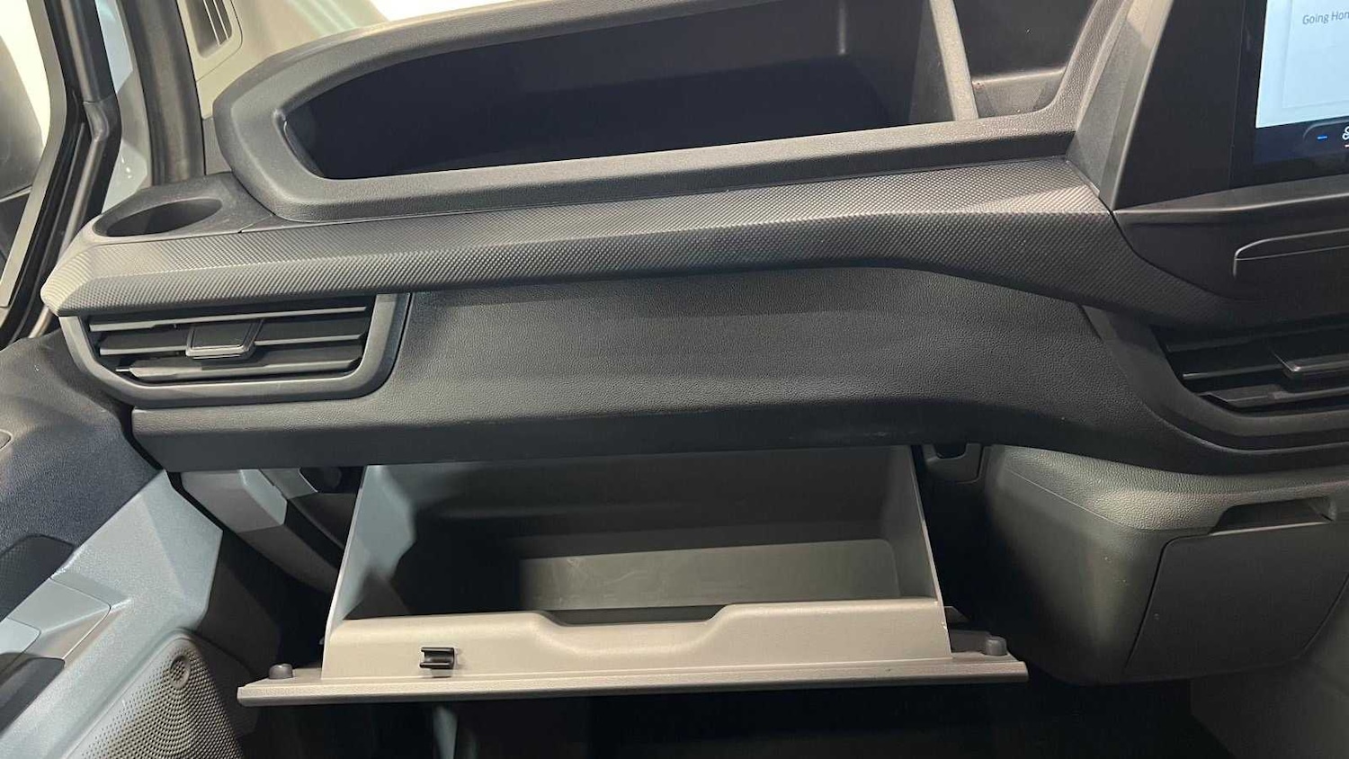 Used Ford Transit Custom 2024 for sale - 77628120: Photo 32