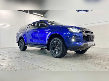 2023 - 1.9 V-Cross Double Cab 4x4