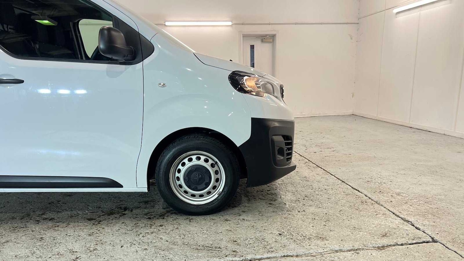 Used Peugeot Expert 2023 for sale - 77810885: Photo 15