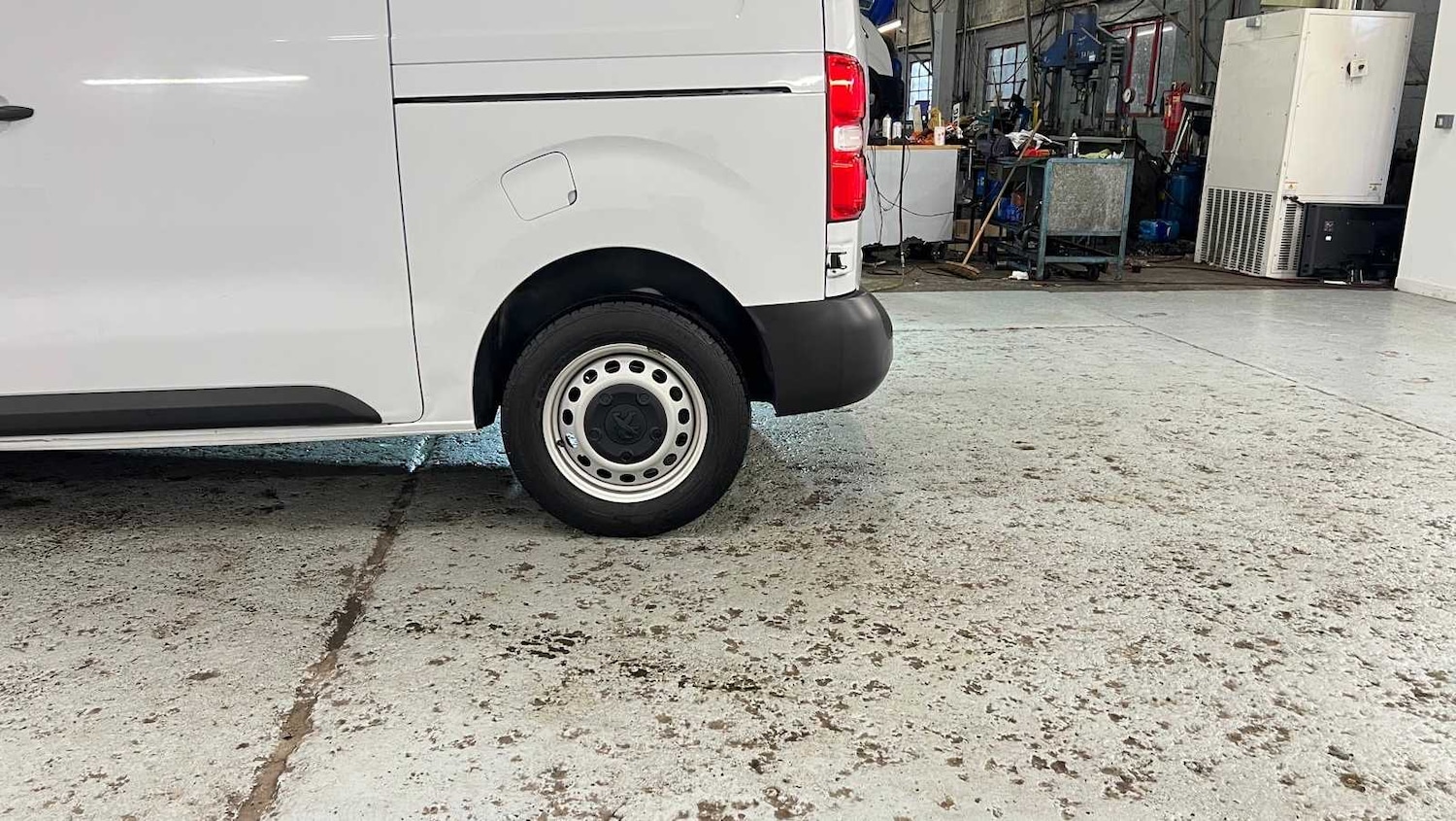 Used Peugeot Expert 2023 for sale - 77810885: Photo 17