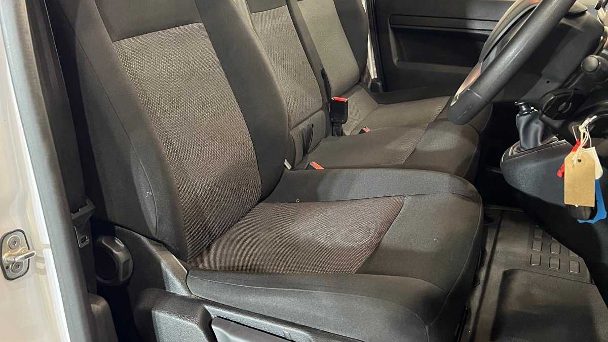 Used Peugeot Expert 2023 for sale - 77810885: Photo 30