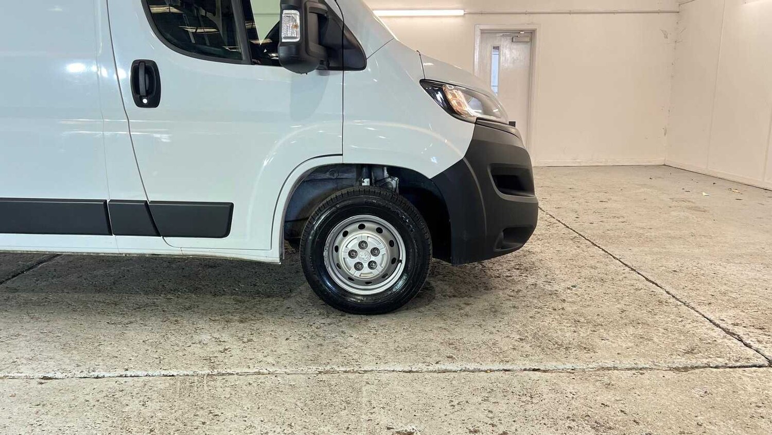 Used Peugeot Boxer 2023 for sale - 78118715: Photo 14