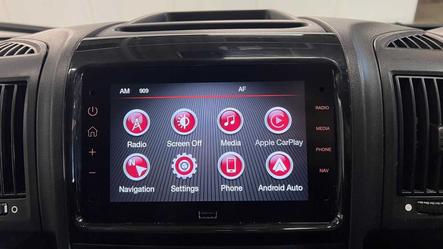 Used Peugeot Boxer 2023 for sale - 78118715: Photo 21