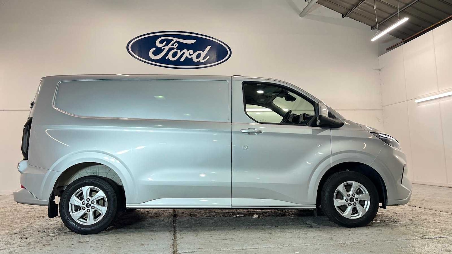 Used Ford Transit Custom 2024 for sale - 77540702: Photo 4