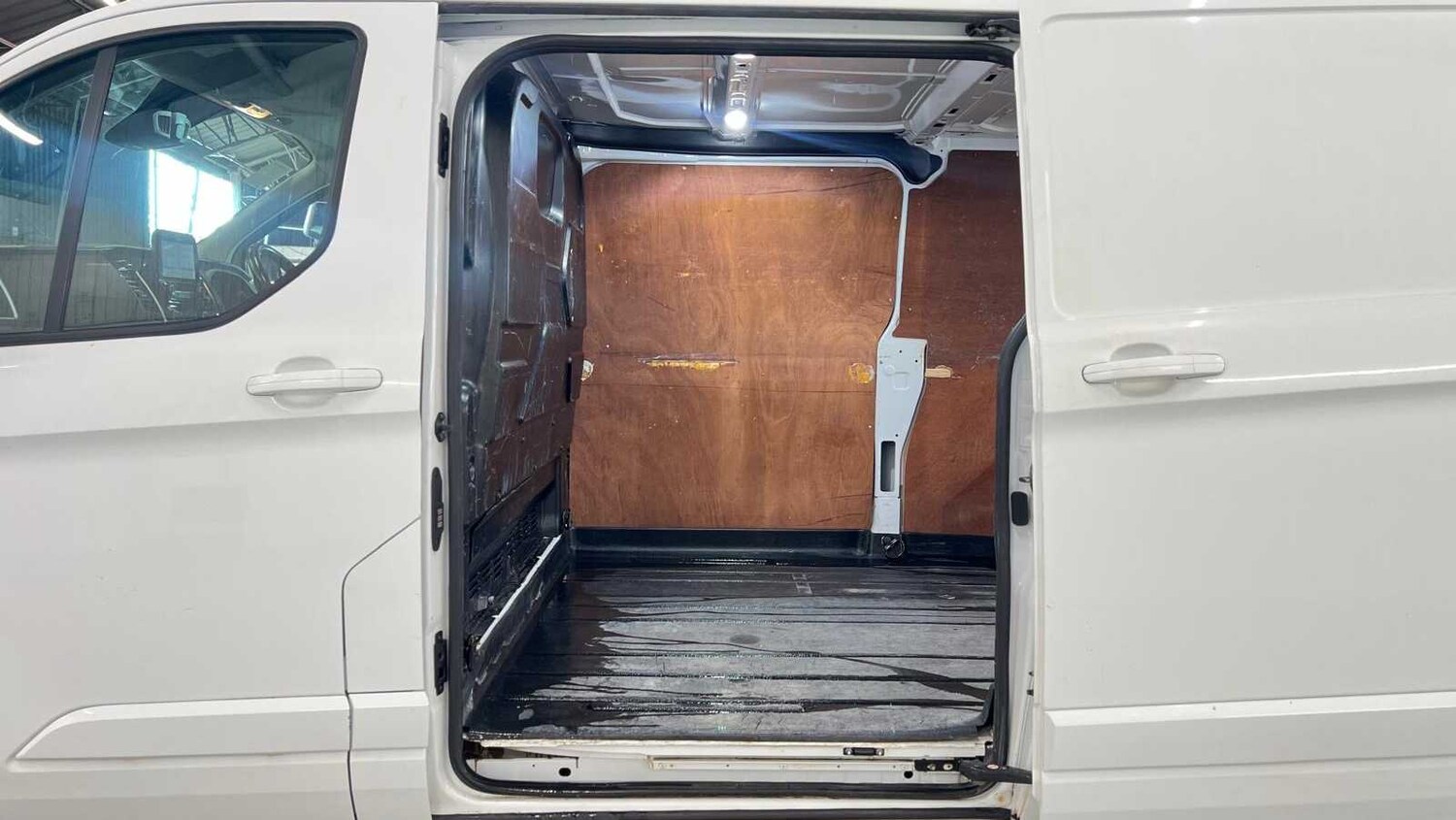 Used Ford Transit Custom 2022 for sale - 77686693: Photo 12