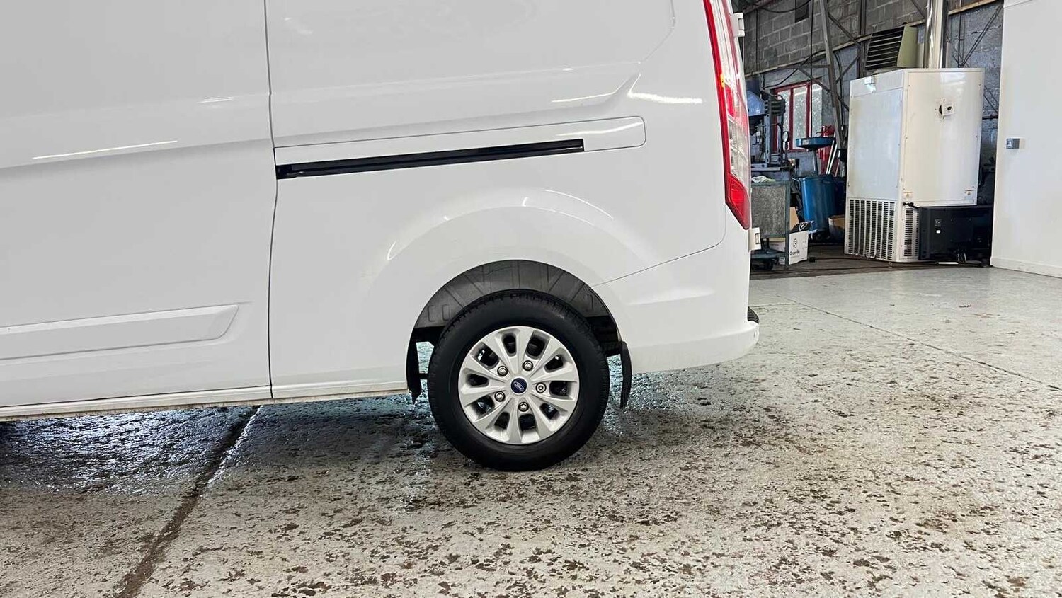 Used Ford Transit Custom 2022 for sale - 77686693: Photo 18