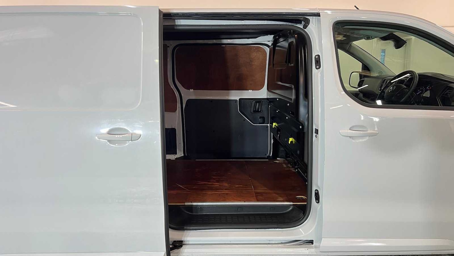 Used Vauxhall Vivaro 2022 for sale - 76610637: Photo 14